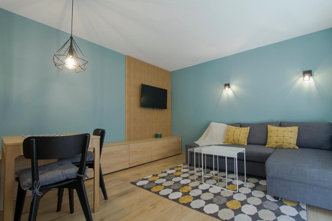 Hat Old Town Designer Apartments Brasov Exterior photo