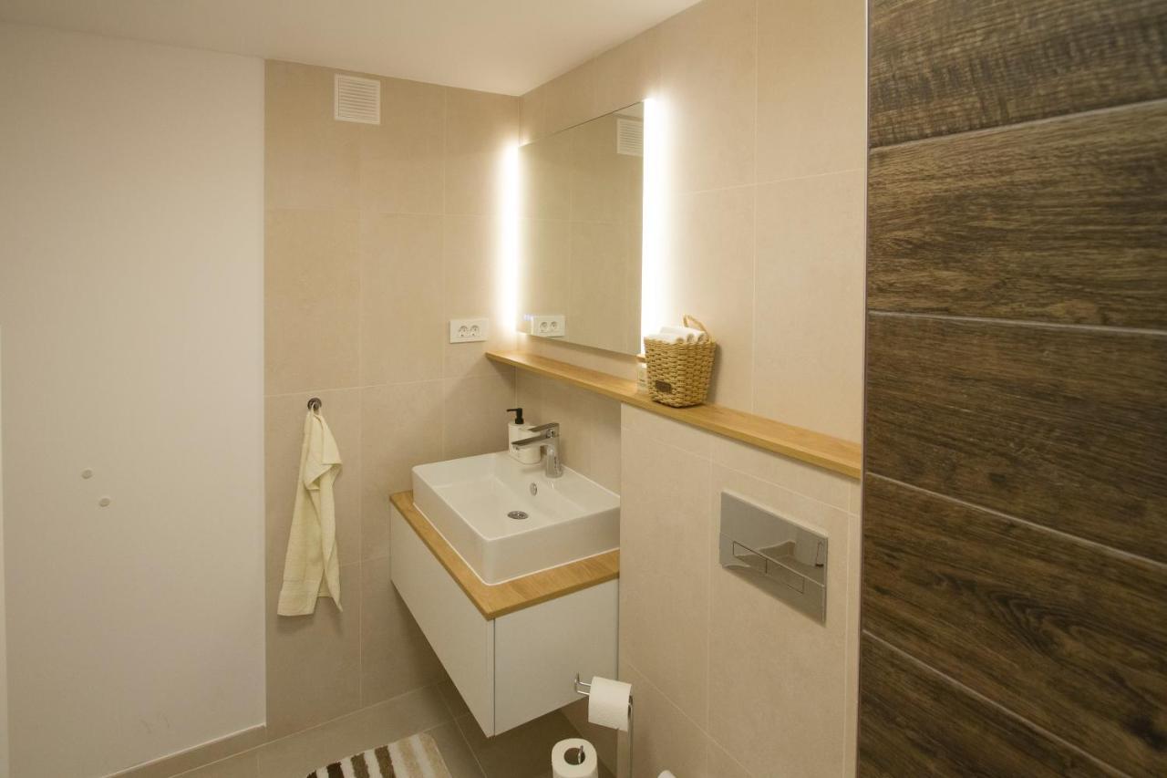 Hat Old Town Designer Apartments Brasov Exterior photo